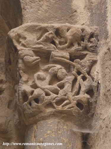 CAPITEL DE RÓLEOS